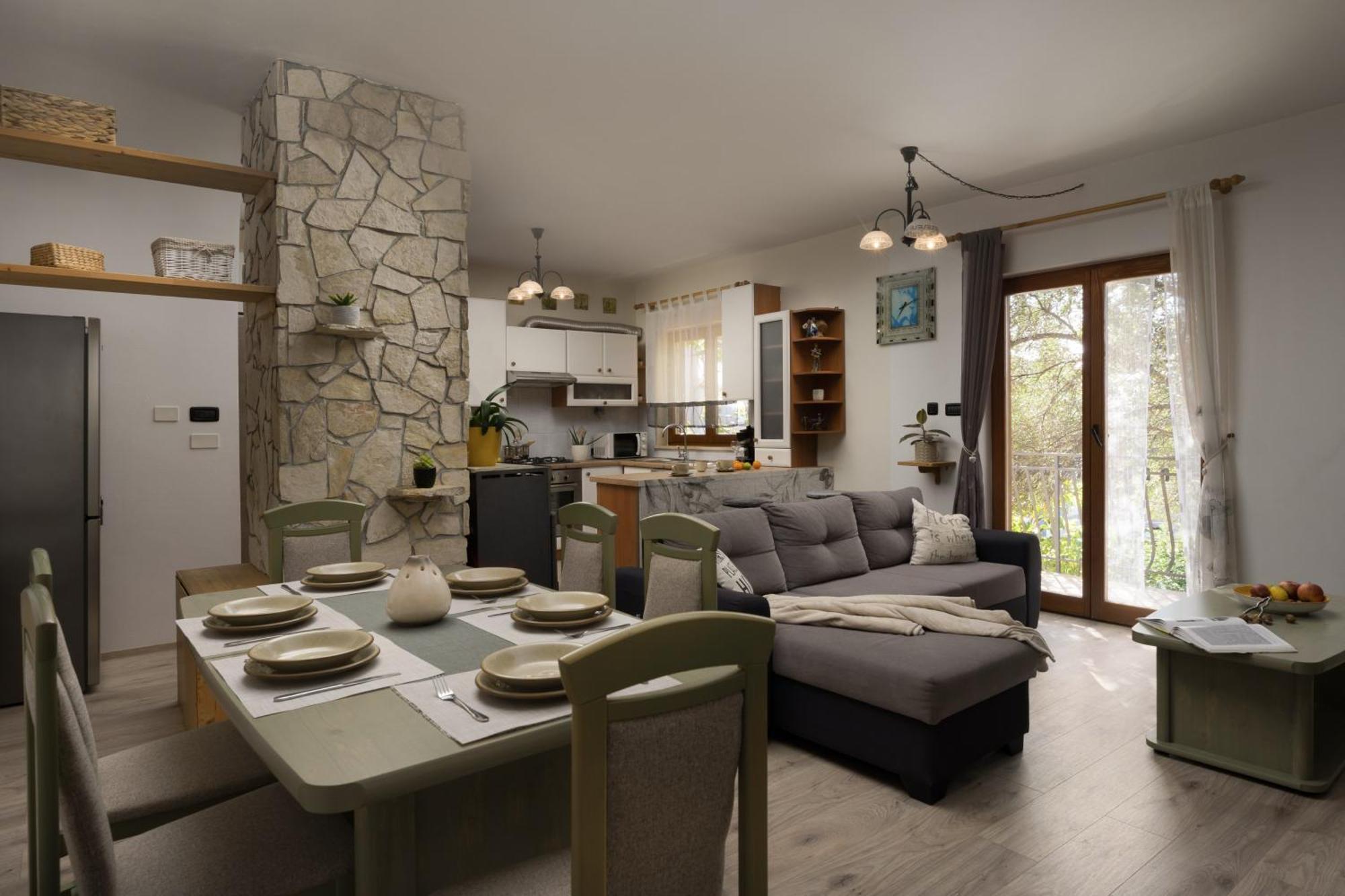 Enia Apartment Медулин Екстериор снимка